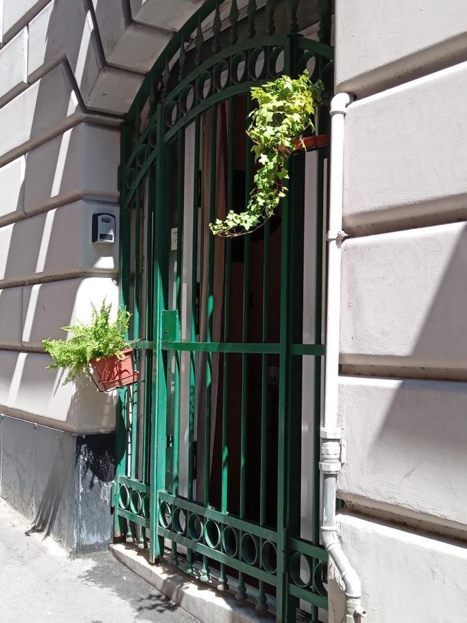 Loft Di Charme In Centro Genova Apartment Exterior photo